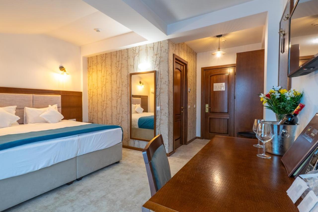 Hotel Buchenland グラ・フモアルルイ エクステリア 写真