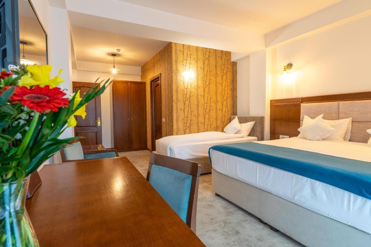 Hotel Buchenland グラ・フモアルルイ エクステリア 写真